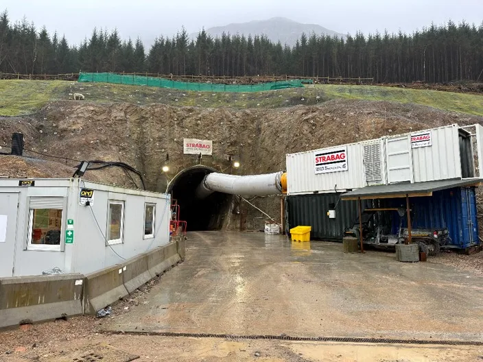 Minova Tunneling - Ground Control Minova Tunneling Ground Control